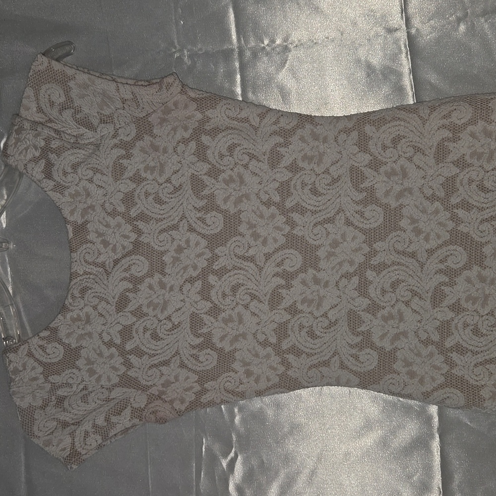 White Gorgeous Casaul Maxi Dress